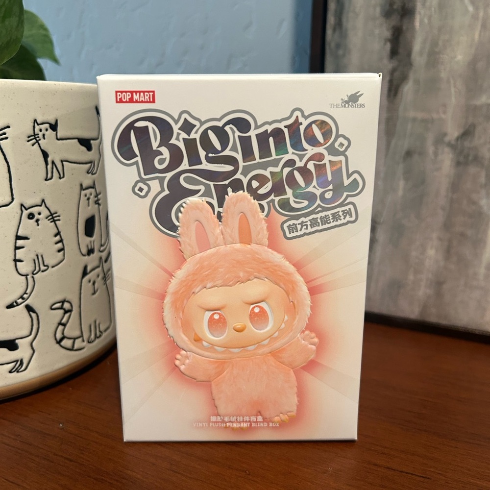 Big Into Energy Labubu v3 authentic Mystery!